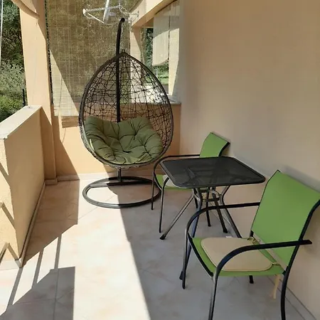 Lea * סטאריגרד-פקלניצה