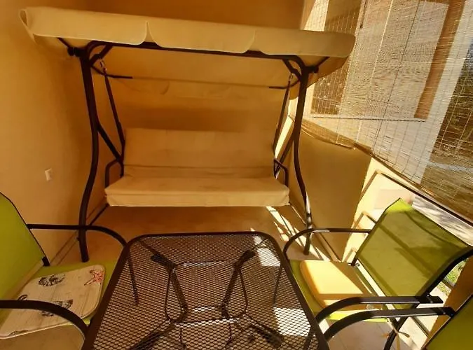 Lea Starigrad Paklenica