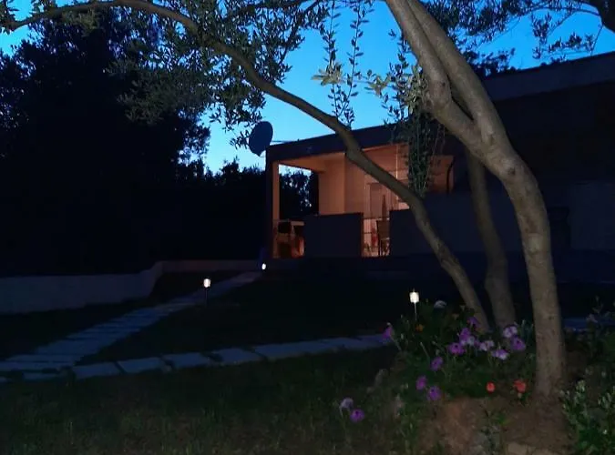 Lea Apartamento Starigrad Paklenica